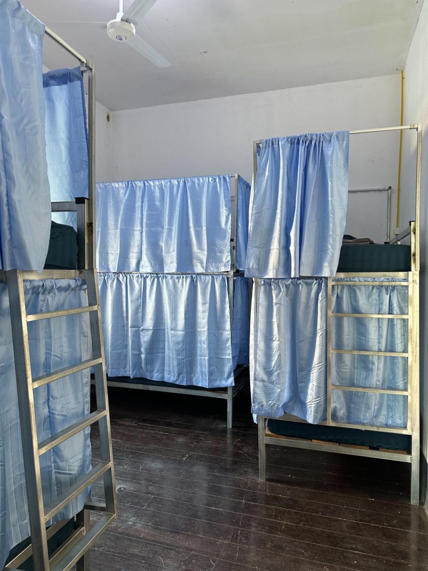 Via Thakhek Hostel & Cafe Eksteriør billede